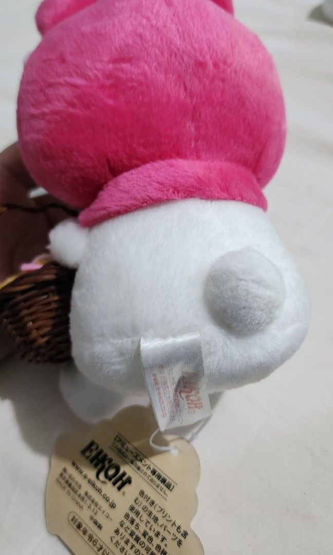 Vintage 2004 My Melody (Category: Plushies & Soft Toys) located in Baguio. Submitted by coffeesilvershadow_28 (Listing ID 1464704379, Image 3). Description: - From HK box - Nag separate lang po ung handle ng basket, kau na lng mo magbalik or iglue nyo - signs of wear lng po, no box included - Pricey po🫣 - Baguio dropping - Jnt shipping- Payment first plus sf before shipping.