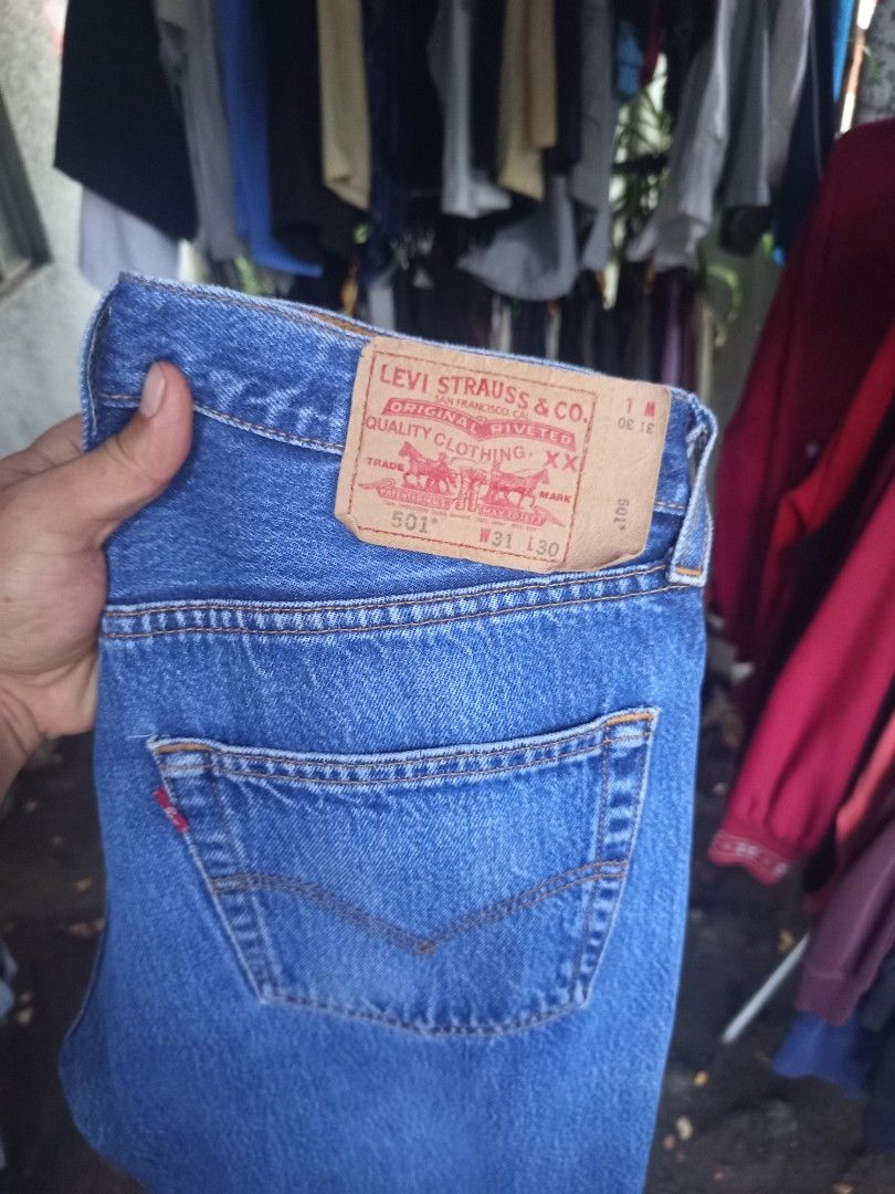 Vintage 501 jeans (Category: Jeans) located in Ligao. Submitted by john_thrift (Listing ID 1464665479, Image 1). Description: Vintage 501 jeans 1800 shipped nego.