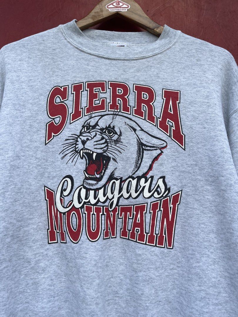 Vintage 90’s Cougars Crewneck (Category: Tshirts & Polo Shirts ) located in Cavite. Submitted by thriftniowen (Listing ID 1464732229, Image 2). Description: Vintage 90’s Cougars Crewneck Size Medium Chest: 21.5 Length: 25 Great condition! Flaws: stain and lints.