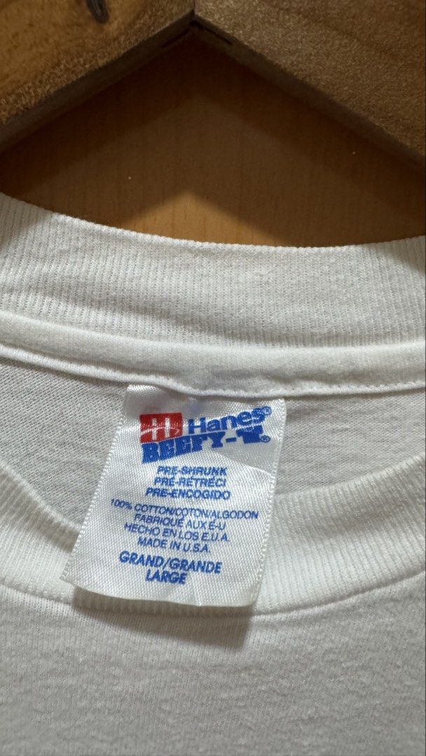 Vintage 90’s Greatful Dead x Giants (Category: Tshirts & Polo Shirts ) located in Makati City. Submitted by renkill (Listing ID 1464654948, Image 2). Description: Hanes tag 17x23 1 pinhole at hem Single stitch all over Very good condition .