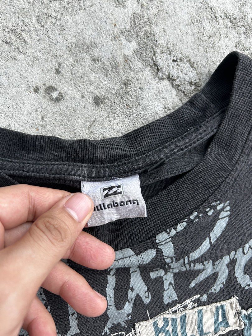 Vintage Billabong Script Patched Logo Shirt (Category: Tshirts & Polo Shirts ) located in Balanga. Submitted by nothingtohold.co (Listing ID 1464719303, Image 3). Description: Vintage Billabong Script Patched Logo Shirt XL on tag | 23 width | 28.5 length | 9.5 condition Issue: minor hairline, perfect fade, need wash Gcash | jnt | bataan Vouch~vc.