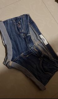 (Category: ) located in . Submitted by iyychen (Listing ID 1464438846, Image 1). Description: .