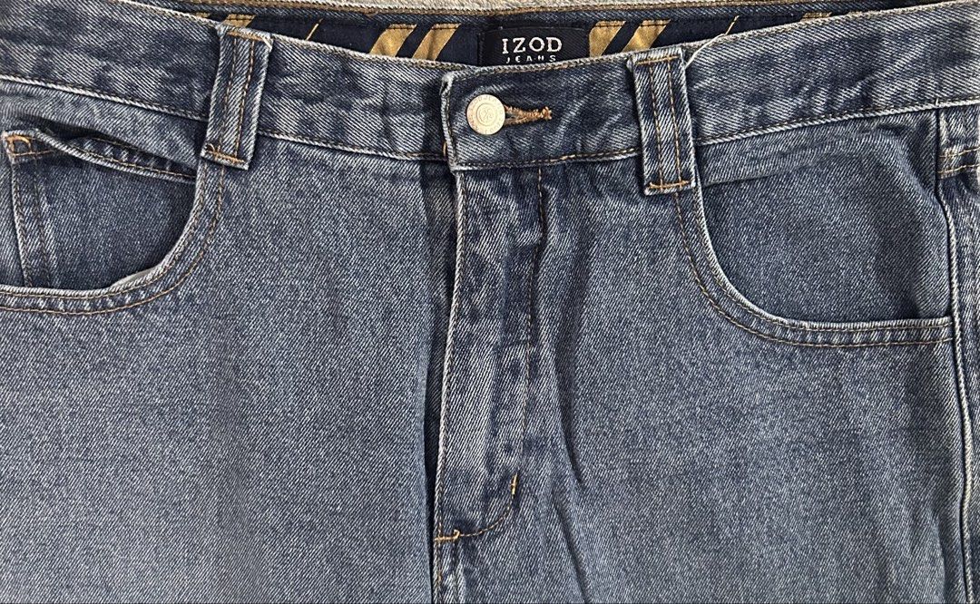 vintage IZOD carpenter jeans (Category: Jeans) located in Pasig City. Submitted by califinestcollectibles (Listing ID 1464614795, Image 3). Description: vintage IZOD carpenter jeans B#0010 Size: 28 Waist: 36cm / 14 inch Hip: 44cm / 16 1/2 inch Thigh: 27cm / 10 inch Inseam: 70cm / 27 inch Leg opening: 20cm / 8 inch Front: 30cm / 11 inch Length: 98cm / 38 1/2 inch • Actual and detailed photos are already posted—kindly check all photos. • When-worn 
