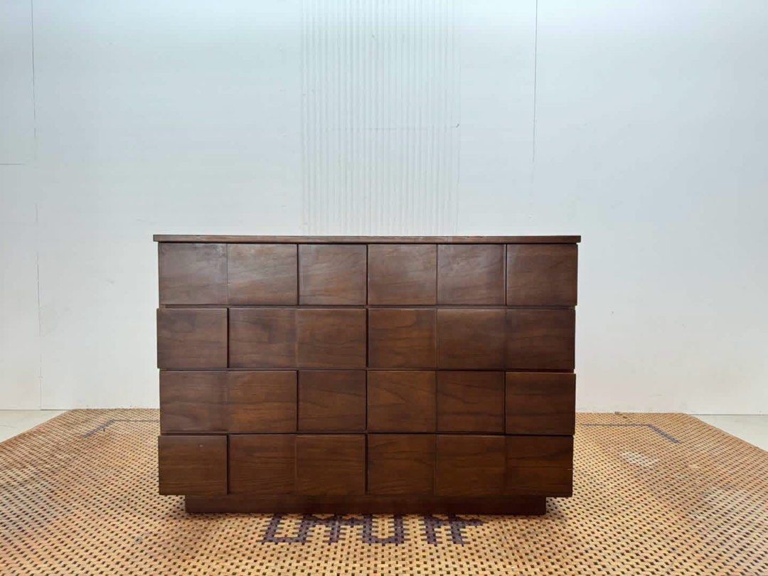 VINTAGE lateral Cabinet - mid century Style (Category: Other Home Furniture) located in Malolos. Submitted by ramoslaras82250 (Listing ID 1464577450, Image 3). Description: .