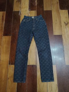 (Category: ) located in . Submitted by mickogapas67563 (Listing ID 1464625861, Image 1). Description: .