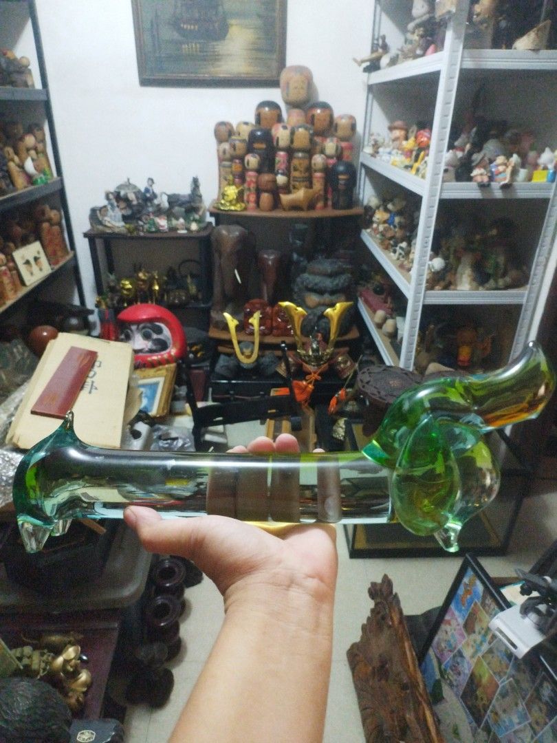 Vintage multi glass dachshund figurine (Category: Vintage Collectibles) located in San Rafael. Submitted by jflshoppe1989 (Listing ID 1464652435, Image 1). Description: size lenght 14 inches height 4 inches.