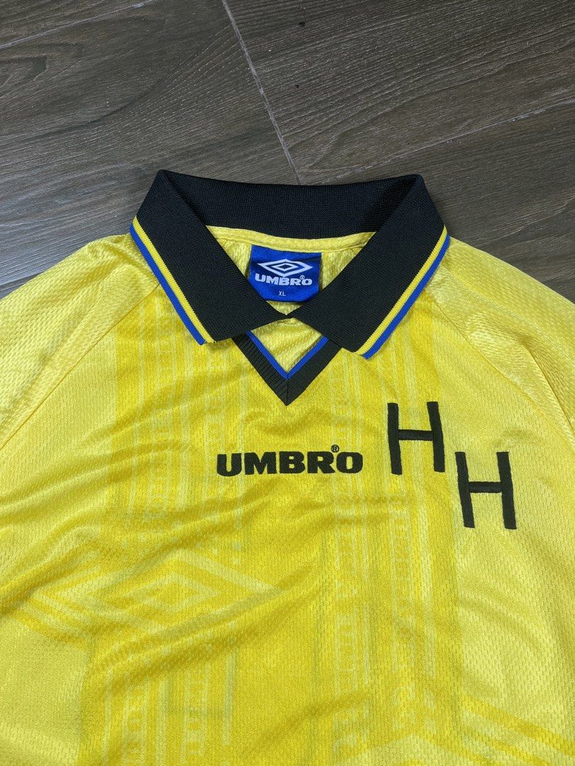 Vintage Umbro Jersey (Category: Tshirts & Polo Shirts ) located in Bacolod City. Submitted by gabinuks2039771 (Listing ID 1464670740, Image 3). Description: 21x27-29back Dm if interested .