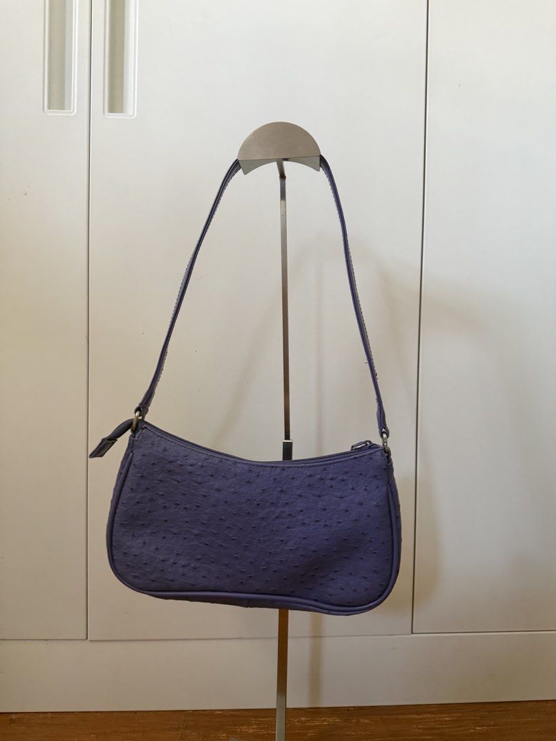 violet ostrich kili kili bag (Category: Shoulder Bags) located in Bulacan. Submitted by femalethings (Listing ID 1464661502, Image 3). Description: .