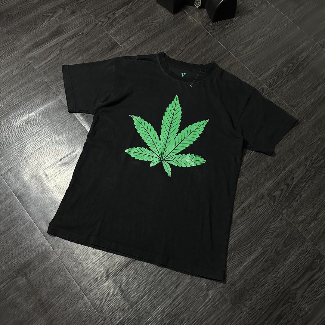 VLONE MARYJANE (Category: Formal Shirts) located in San Jose del Monte. Submitted by xanthrift2.0 (Listing ID 1464666612, Image 3). Description: VLONE MARYJANE color rate: 9.7/10 dimes: 21 x 27 (medium) ₱899 .