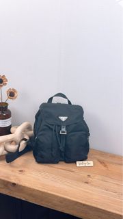 (Category: ) located in . Submitted by vintage_sac (Listing ID 1464701264, Image 1). Description: .