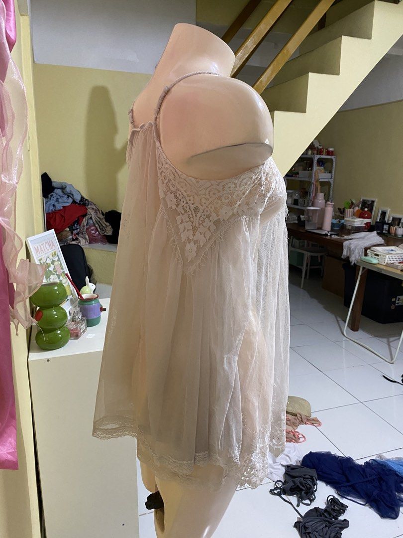 WHITE LACE LINGERIE (Category: Undergarments & Loungewear) located in Dasmarinas. Submitted by hannah.oakph (Listing ID 1464640531, Image 3). Description: .
