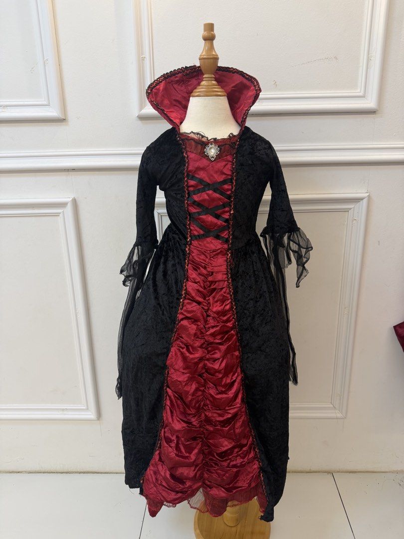 WITCH VAMPIRE (Category: Babies & Kids Fashion) located in Quezon City. Submitted by jnydera (Listing ID 1464647808, Image 1). Description: 500 each 4/6 7/8.