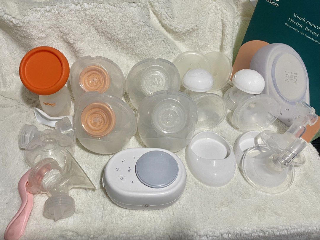 Wondermore Electric Breast Pump with Accessories (Category: Breastfeeding & Bottle Feeding) located in Manila. Submitted by imeejoy07 (Listing ID 1464582473, Image 2). Description: - Wondermore electric breast pump - Portable and easy to use - Digital display showing time and battery level - Includes multiple breast shields and accessories (as pictured) - Perfect for breastfeeding mothers.