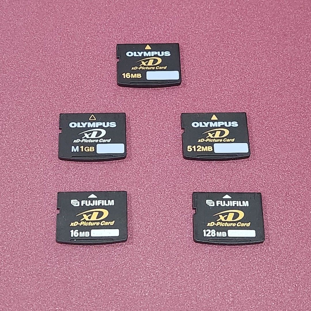 xD-Picture Card/ Memory Card (Category: Memory & SD Cards) located in Bulacan. Submitted by h3nrpny (Listing ID 1461200267, Image 1). Description: xD-Picture Card Olympus xD Card • 16MB — ₱350 • 512MB — ₱850 • 1GB — ₱1,000 Fujifilm xD Card • 16MB — ₱350 • 128MB — ₱550 All cards are tested and working. Bulacan/Malabon location.