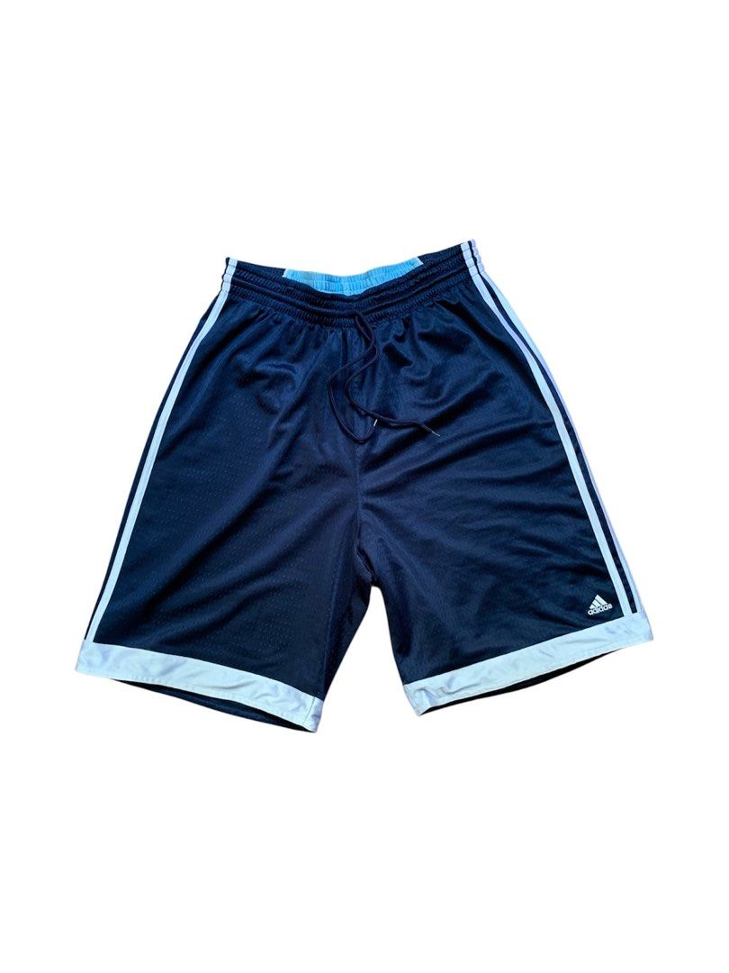 Y2K Adidas Reversible short (Category: Shorts) located in Buhi. Submitted by sneak_pick (Listing ID 1464602194, Image 2). Description: Y2K Adidas Reversible short Measurements: Waist: 31-34” Length: 23” Leg Opening: 13.5”.