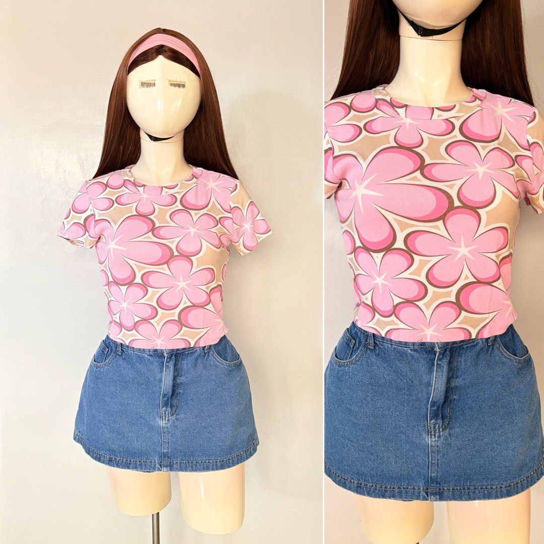 Y2K Bershka Shirt (Category: Shirts) located in Quezon. Submitted by closetby_gn (Listing ID 1464573532, Image 1). Description: || TRENDY CLOTHES၄၃ BRAND: BERSHKA CROP SHIRT COTTON STRETCH SMALL-MEDIUM GOOD AS NEW NO FLAWS/DAMAGE BOUGHT IN MALL STORE 999 pesos ✿Reminders 𐙚 Strictly Payment first 𐙚 No cancellation of orders 𐙚 Comment Mine | PM to order ✿Mode of payment •Gcash only ✿Shipping Courier •Flash express All items are in good condition