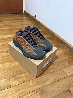 (Category: ) located in . Submitted by the_sneaker_basement (Listing ID 1464679164, Image 1). Description: .
