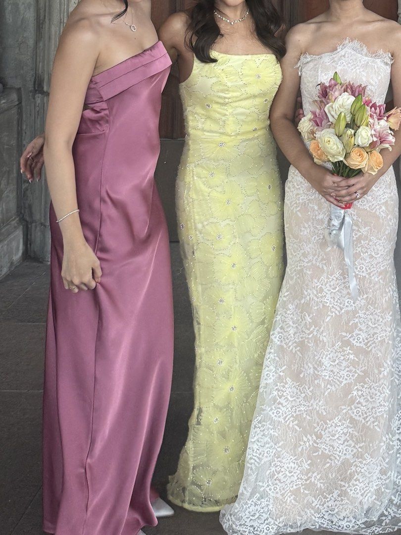 Yellow Strapless Beaded Formal Evening Gown (Category: Evening dresses & gowns) located in Muntinlupa City. Submitted by shannoncanon (Listing ID 1464678620, Image 2). Description: - Beautiful yellow strapless gown - Delicate beading and floral appliques - Corset back for a custom fit - Floor length - Perfect for proms, weddings, or formal events - Worn only once for a few hours.
