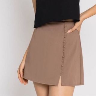 (Category: ) located in . Submitted by hellonewshop (Listing ID 1464602439, Image 1). Description: .