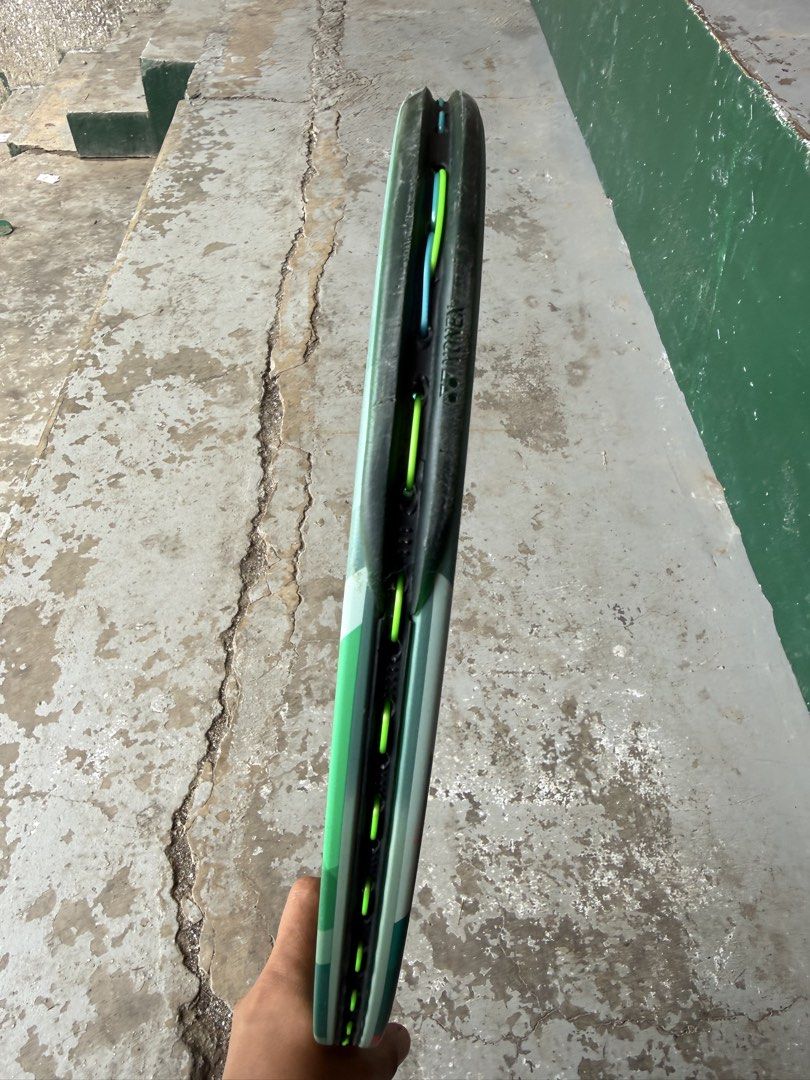 Yonex Percept (Category: Racket and Ball Sports) located in Pasig City. Submitted by Ahkira (Listing ID 1464645221, Image 3). Description: For sale!! Yonex Percept light beige / cream Issue' scratches see pic for more details Specs: 97sq in 310g 16x19string pattern Grip 2 Pm to those interested Meet up ! Meet up ! Location Pasig City and Bgc Area.