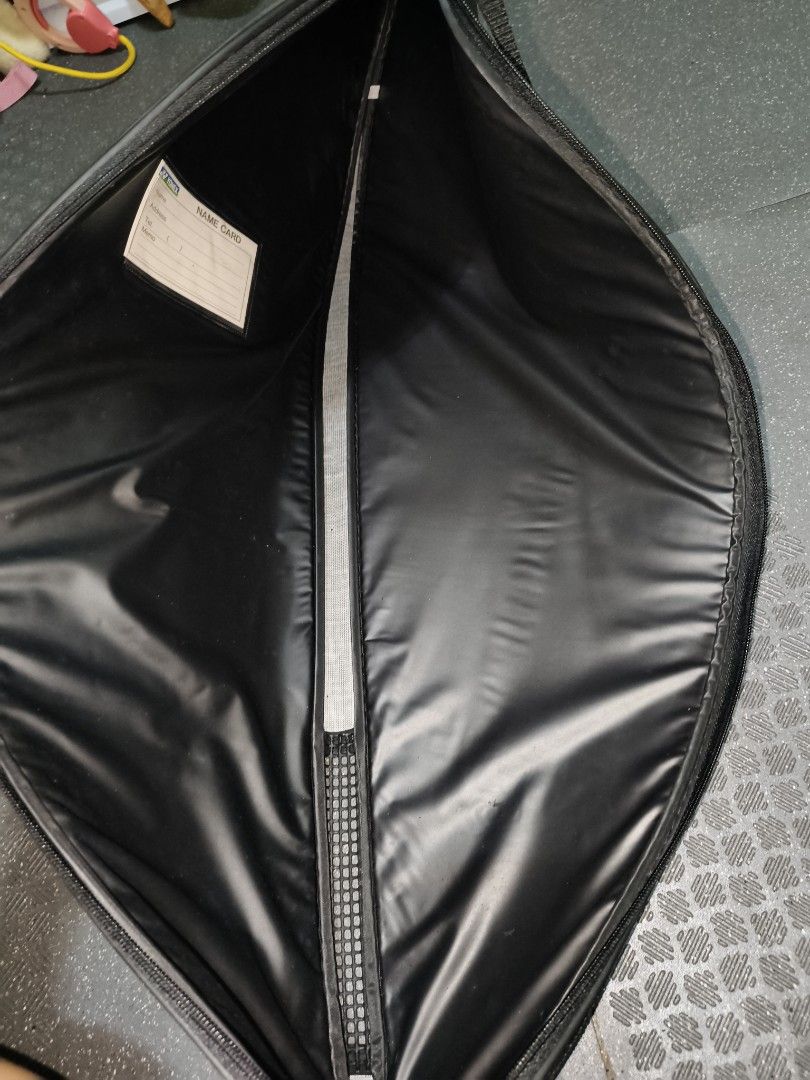 Yonex RD Power Badminton Racket Cover Bag (Category: Racket and Ball Sports) located in Caloocan City. Submitted by surplusandbnewshop (Listing ID 1464667270, Image 2). Description: .