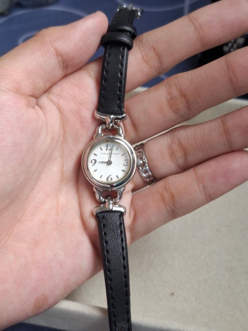 Yukiko Hanai Noevir Watch (Category: Women's Watches) located in Abucay. Submitted by icia_marie18 (Listing ID 1464576499, Image 3). Description: Yukiko Hanai by Noevir Watch issue: changed straps (i can give the og strap) japan movement.