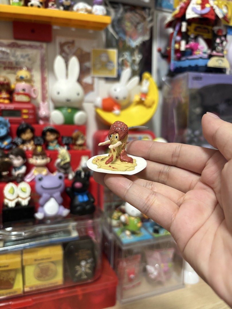 Yumen Meat Spaghetti Figure (Category: Other Merchandise) located in Caloocan City. Submitted by meowietrinkets (Listing ID 1464753452, Image 1). Description: .