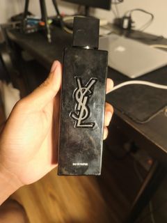 (Category: ) located in . Submitted by thriftstore666 (Listing ID 1464752098, Image 1). Description: .