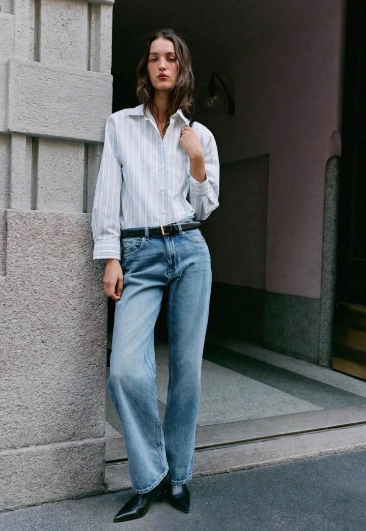 Zara basic stripes polin shirt (Category: Longsleeves) located in Subic. Submitted by ayvee.ph (Listing ID 1464658919, Image 1). Description: Zara basic stripes polin shirt So pretty & comfy!!!✨ Prelove No when worn 🏷Good as bnew 💯Store bought Size: S on tag fits Medium Bust: Upto 40 Length: 26 inches Shoulder: 21 📌Measured via tm ✅Color may differ due to lighting Price: 650 📍Location: Olongapo City 🚛Courier: Reg J&T door to door del Mine no