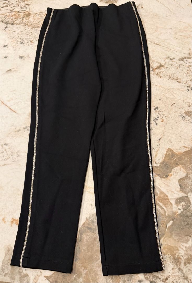 ZARA RHINESTONE SIDE-STRIPE HIGH-WAIST PANTS (Category: Jeans) located in Makati City. Submitted by fpled (Listing ID 1464697391, Image 1). Description: A high-waisted black pants from Zara featuring rhinestone side stripes running down both leg! Crafted from a thick, structured stretch knit with a smooth pull-on elastic waistband. Gives you a sleek, leg-lengthening silhouette! 📌 PRODUCT DETAILS: • Brand: ZARA (100% — Official Zara Store) • Size