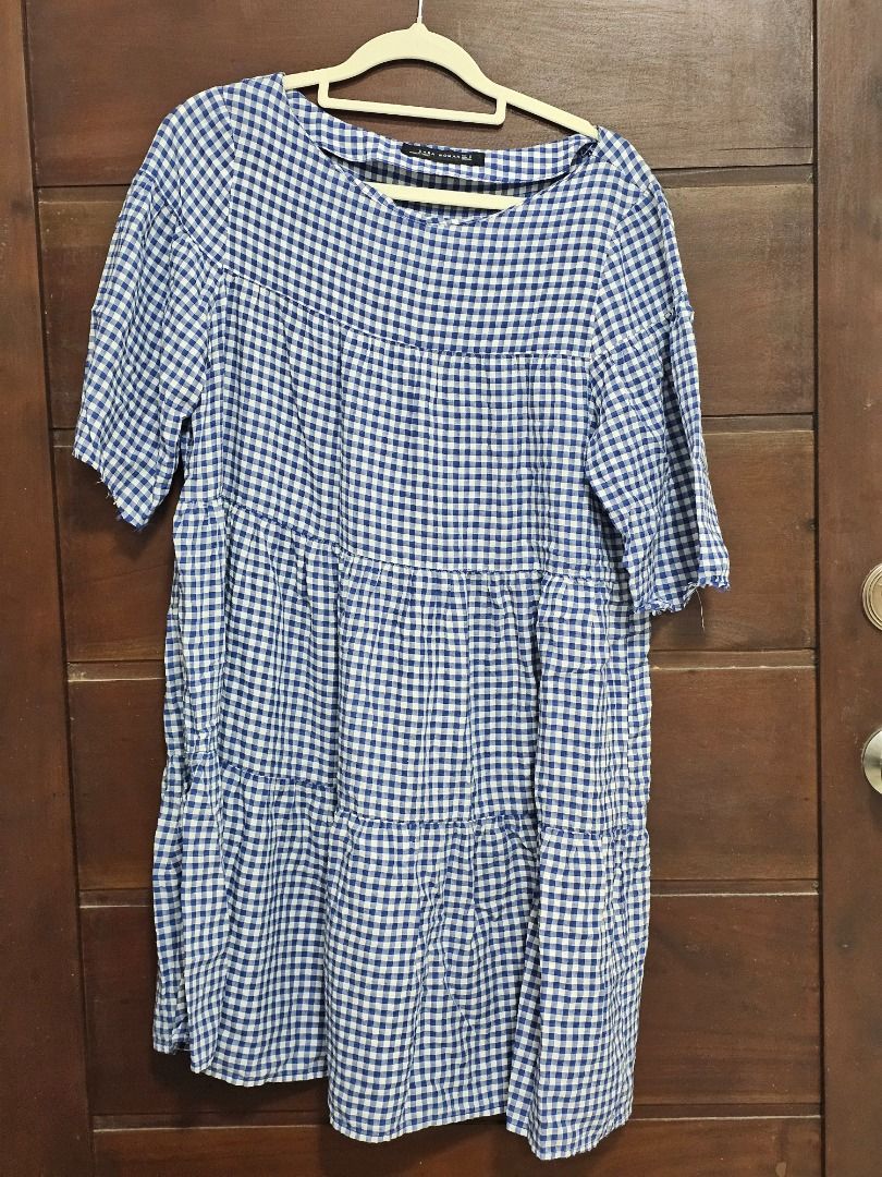 Zara checkered doll dress (Category: Dresses) located in Los Banos. Submitted by itsmecathey (Listing ID 1464753331, Image 1). Description: Issue: Sa sleeves niya ay cut kasi di ko nagustuhan yung design, so yun lang issue niya Fit S-M.