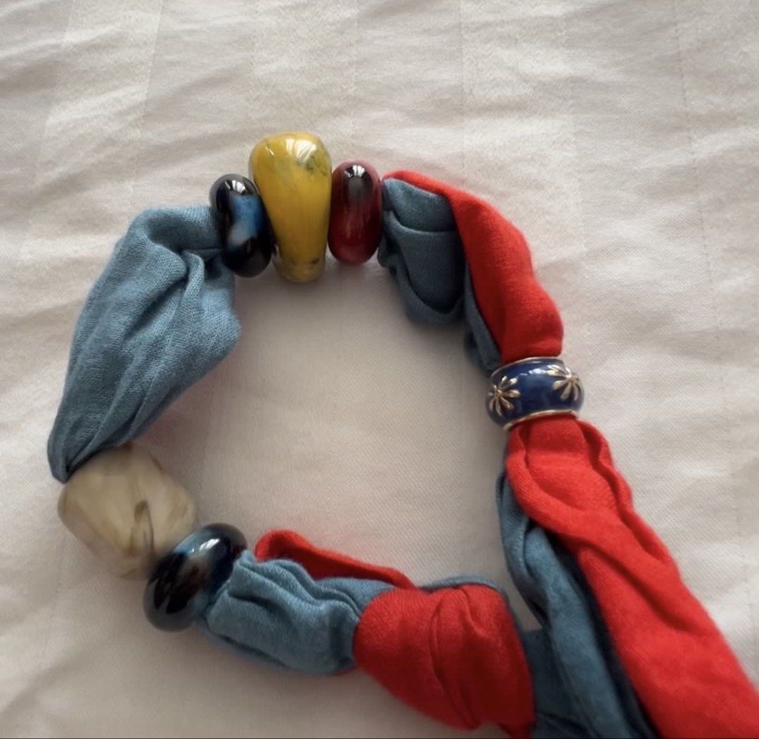 ZARA Fabric Scarf with Beads (Category: Necklaces) located in Pasig City. Submitted by jenscloset86 (Listing ID 1464617773, Image 2). Description: Brand: ZARA • Brand new. Never used. • Fabric scarf with unique beads • Can be worn in multiple ways.