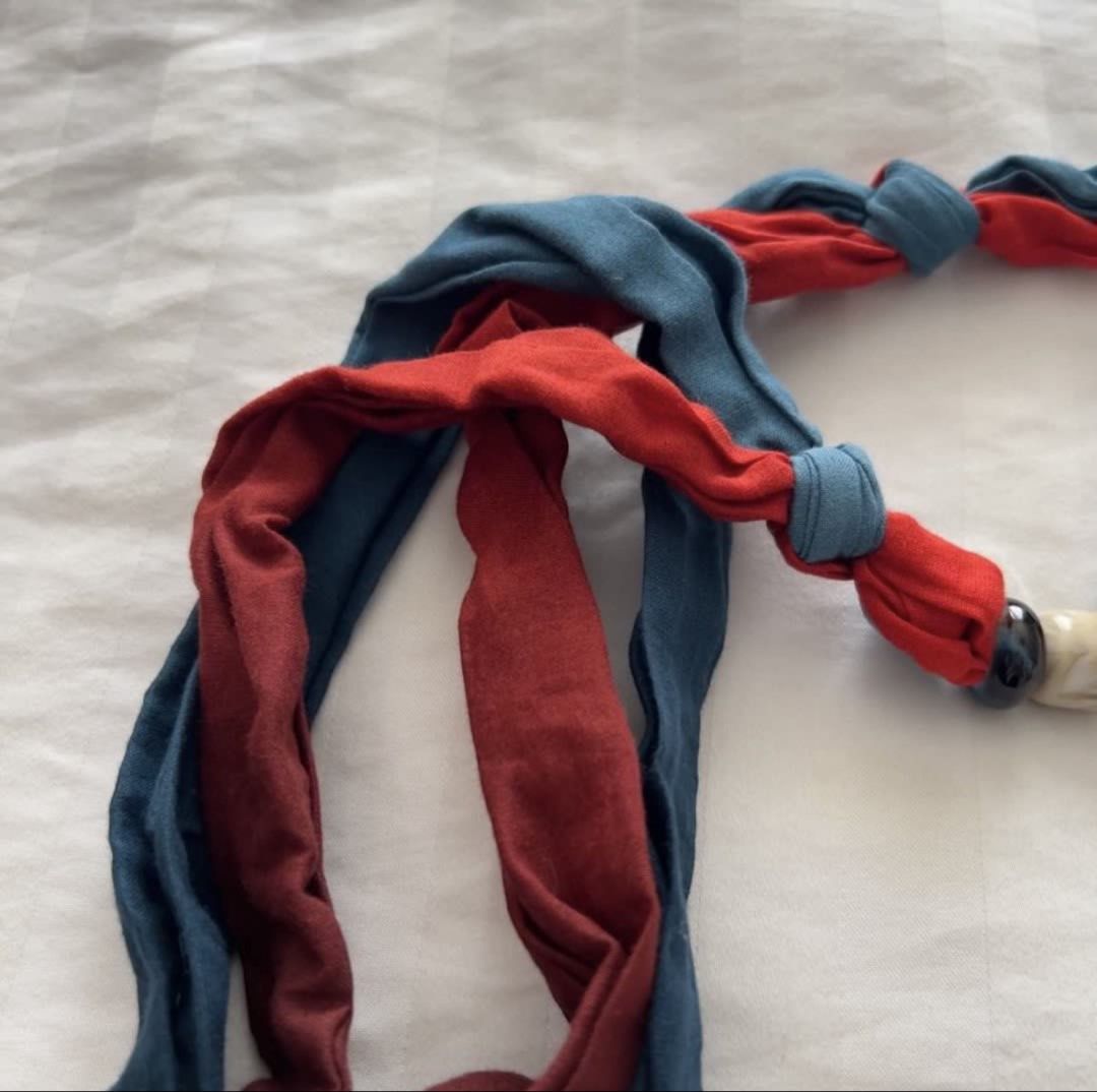 ZARA Fabric Scarf with Beads (Category: Necklaces) located in Pasig City. Submitted by jenscloset86 (Listing ID 1464617773, Image 3). Description: Brand: ZARA • Brand new. Never used. • Fabric scarf with unique beads • Can be worn in multiple ways.