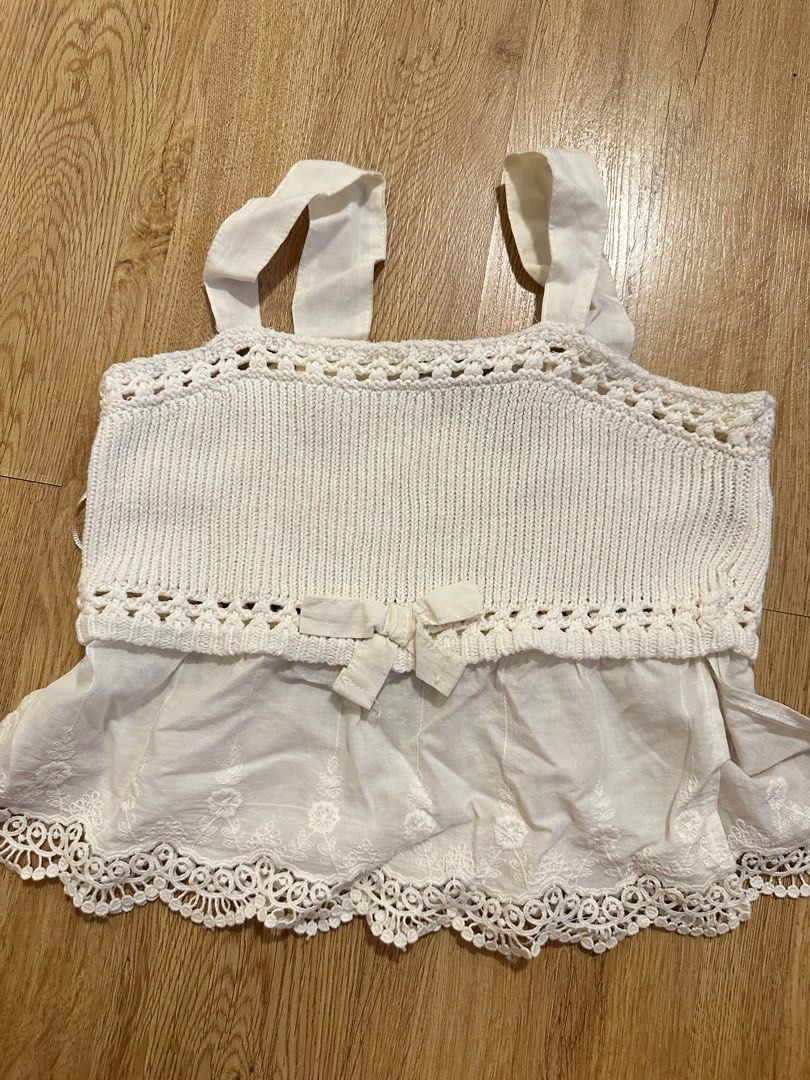 [ZARA] knitted lace top (Category: Sleeveless) located in Cainta. Submitted by m4tchyyy (Listing ID 1464652369, Image 1). Description: 🍀 mode of payment: gcash or bdo 🍀 mode of delivery: j&t express, ggx, or same day delivery within metro manila feel free to inquire! 🩷.
