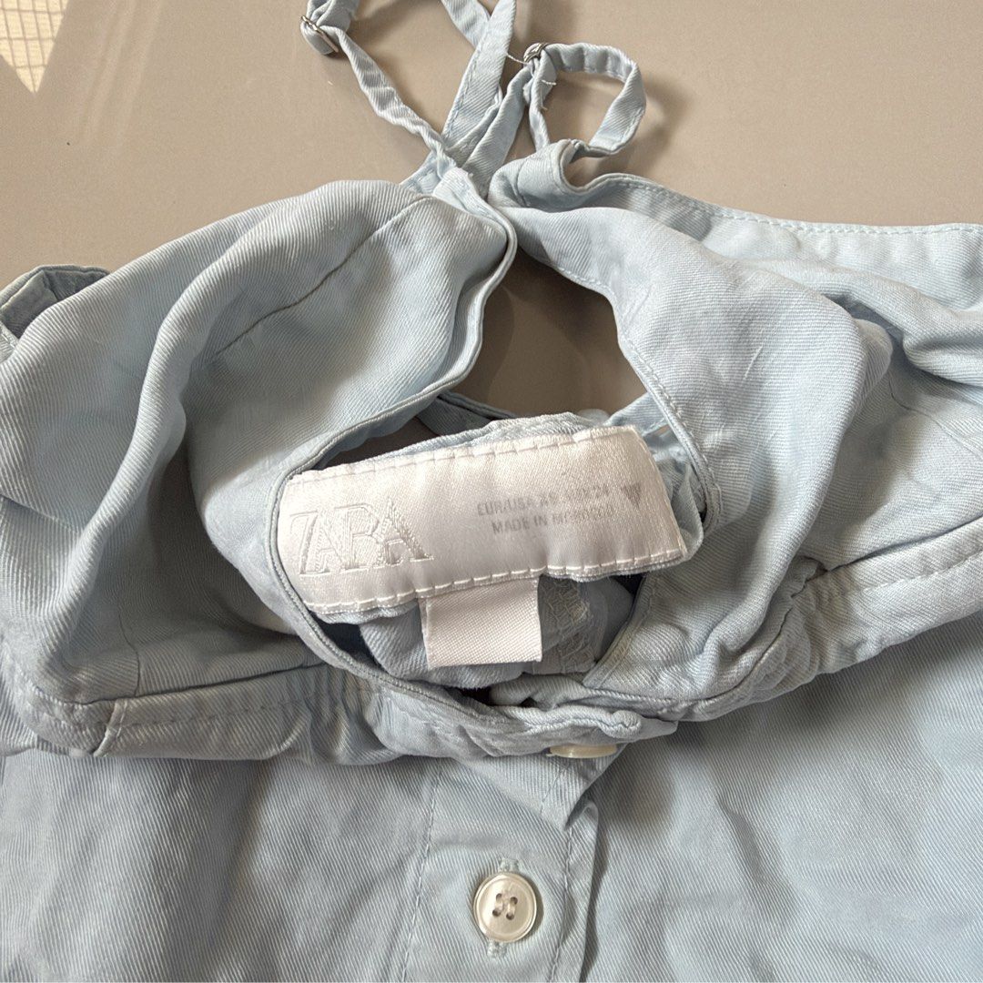 ZARA LINEN TOP (Category: Sleeveless) located in Makati City. Submitted by tinycloset__ (Listing ID 1464595050, Image 2). Description: LIKE NEW ZARA XS ON TAG LINEN LP POSTED NEVER USED (Tags removed).