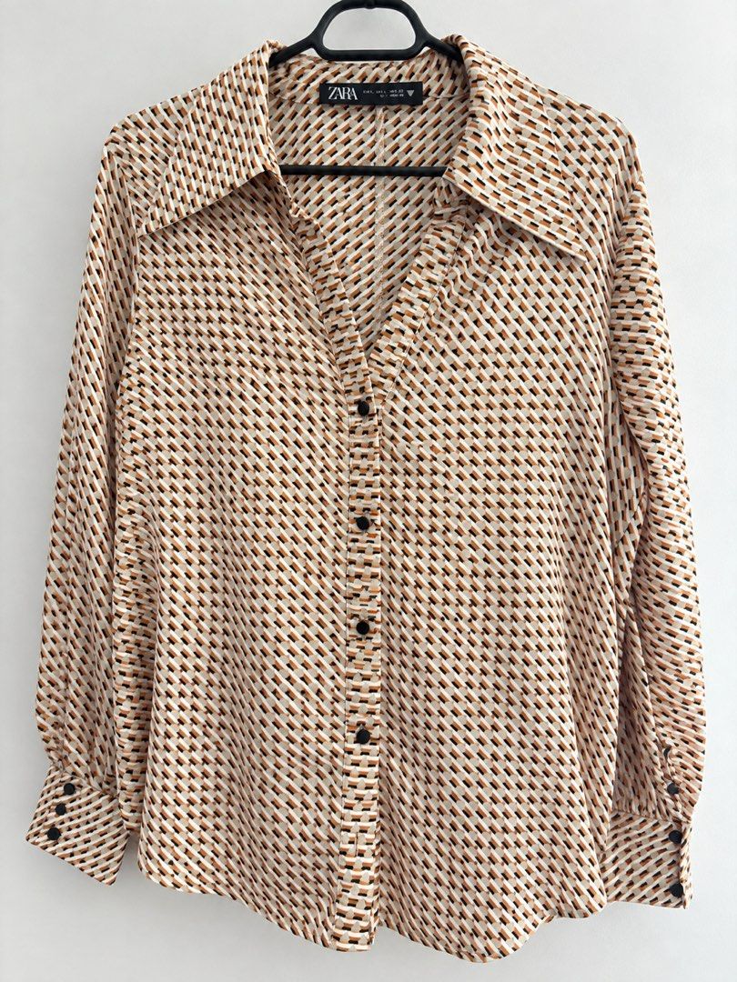 Zara Longsleeves (Category: Longsleeves) located in Las Pinas. Submitted by bambambini (Listing ID 1464579406, Image 1). Description: .