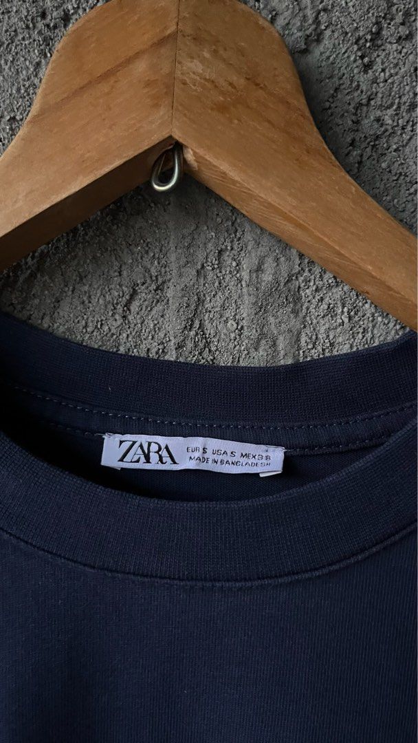 Zara “Navy Blue” Oversized T-shirt (Category: Tshirts & Polo Shirts ) located in Cabuyao City. Submitted by kisyana (Listing ID 1464656759, Image 2). Description: .