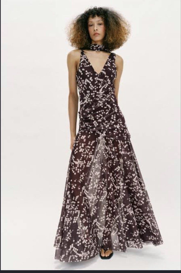 Zara Polka dress (Category: Dresses) located in Taguig. Submitted by zarafashionista20 (Listing ID 1464700724, Image 1). Description: Polka dress brown with body suit underneath. Im selling this coz its small for me.