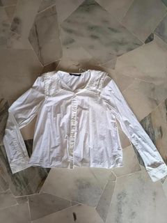 (Category: ) located in . Submitted by gadiswardrobe (Listing ID 1464767491, Image 1). Description: .