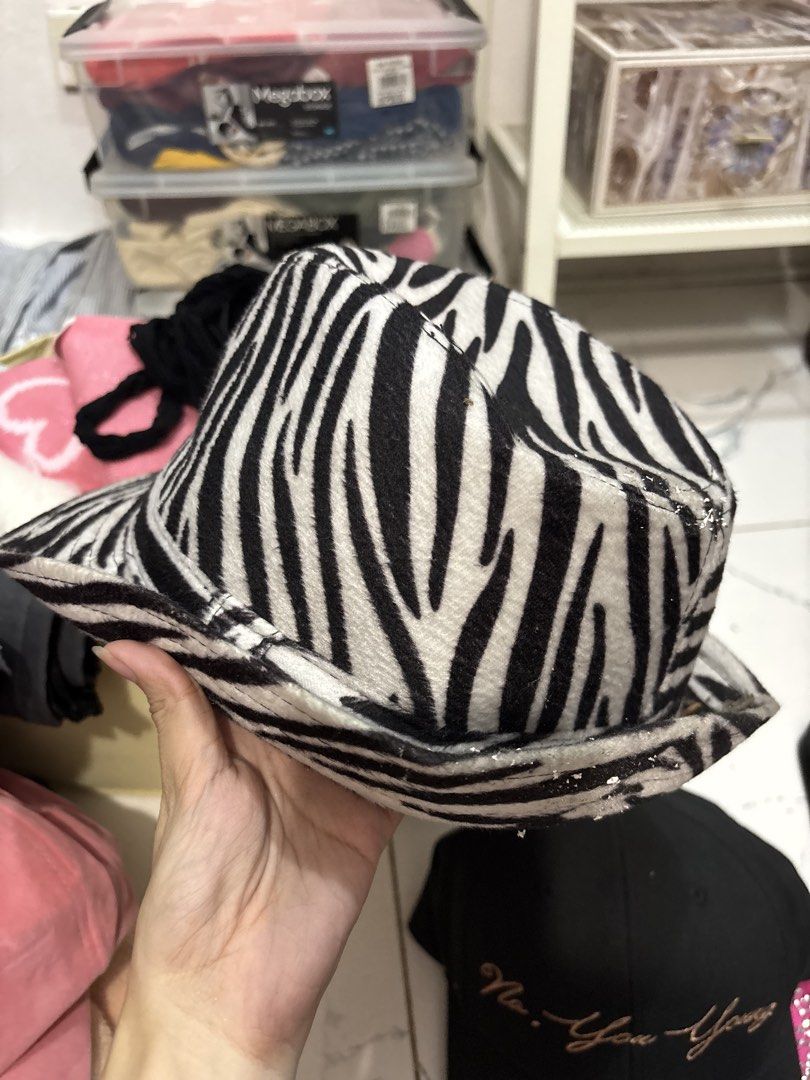 Zebra printed hat (Category: Hats & Beanies) located in Quezon City. Submitted by den.declutters (Listing ID 1464638150, Image 1). Description: .