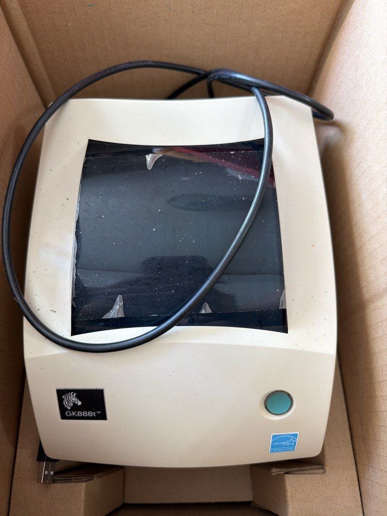 Zebra printer （分類：打印機及影印機）位於 Hong Kong。 由 mysweetseller 提交（商品編號 1464580010，圖片 1）。簡介： Waybill printer。