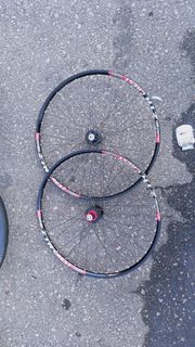 （分類：）位於 。 由 georgec951 提交（商品編號 1464572219，圖片 1）。簡介： 。