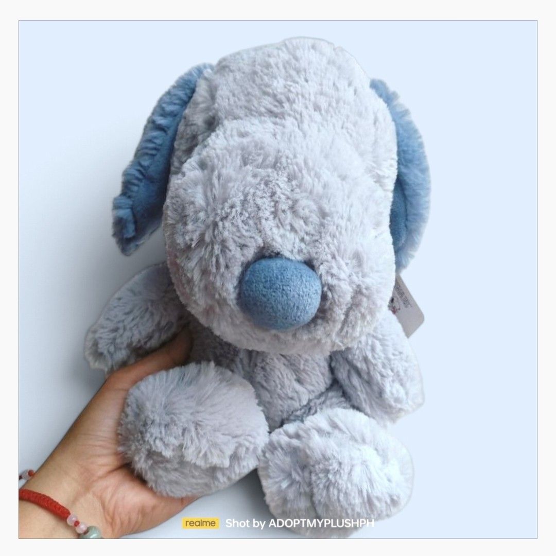 10" PEANUTS Snoopy Busty Blue-Grey Fluffy Plush Variant (Category: Plushies & Soft Toys) located in Taguig. Submitted by adopt.my.plush.ph (Listing ID 1441396956, Image 1). Description: sitting plush NWT.