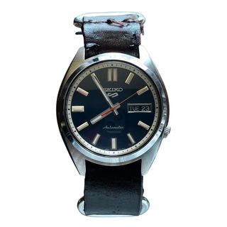 (Category: ) located in . Submitted by chrono_addicts (Listing ID 1464830353, Image 1). Description: .