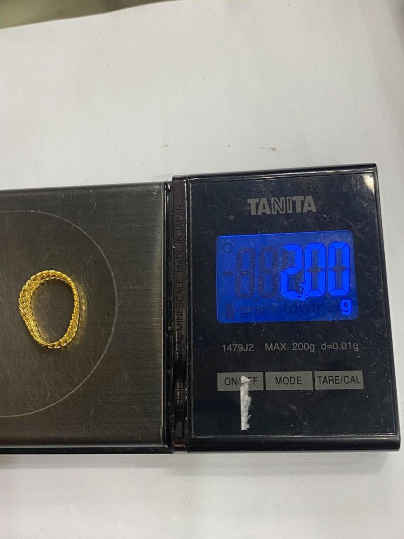 18k Saudi gold heartbitz ring (Category: Rings) located in Manila. Submitted by bhelgoldseller2ndaccount (Listing ID 1464901744, Image 2). Description: New!!✨New!!✨New!! Authentic 18k Saudi Golds 💯pawnable/naisasanla 💯with high appraisal rate 💯good investment 💯Direct supplier price 👉OPEN for resellers 🌺please take time to evaluate their actual sizes and grams 👉Best panggift for all occasions ✅ Sold per grams not per piece Kya lowest price 