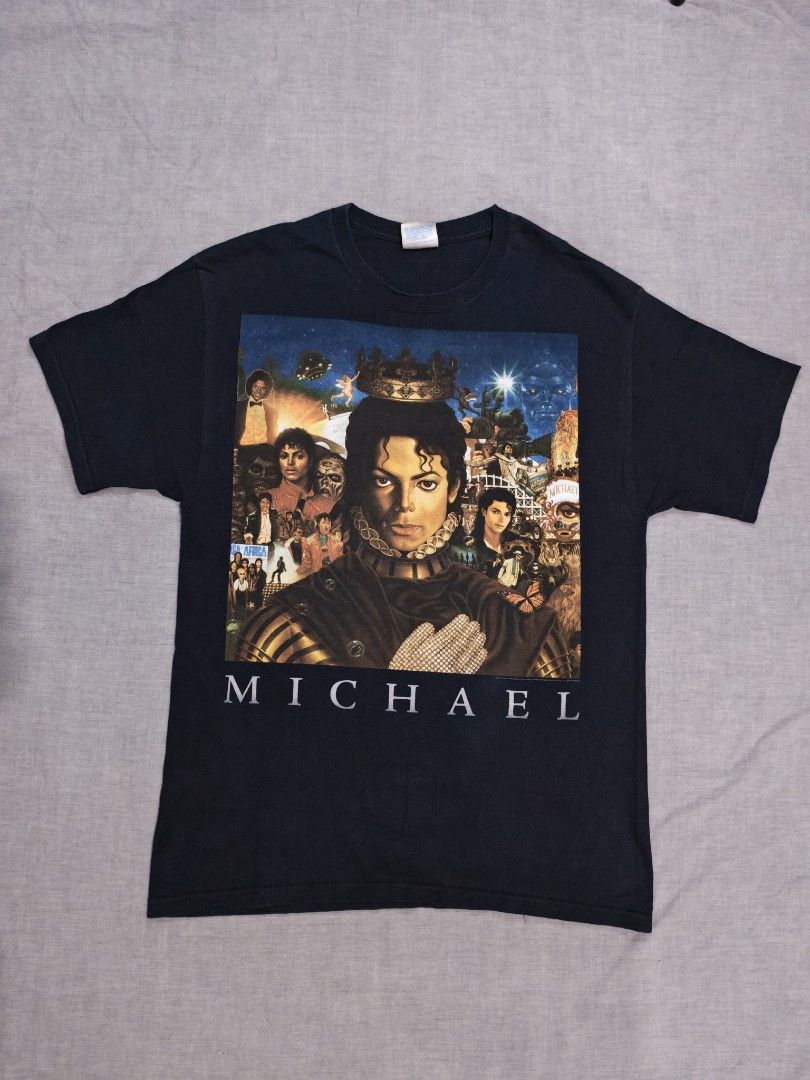 2010 hanes michael jackson album tshirt (Category: Tshirts & Polo Shirts ) located in Baguio. Submitted by used_clothing2600 (Listing ID 1464811528, Image 1). Description: 2010 hanes michael jackson album tshirt size large verygood condition width 21 length 30 P 880.