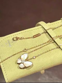 （分類：）位於 。 由 moomoo_luxury 提交（商品編號 1464955927，圖片 1）。簡介： 。