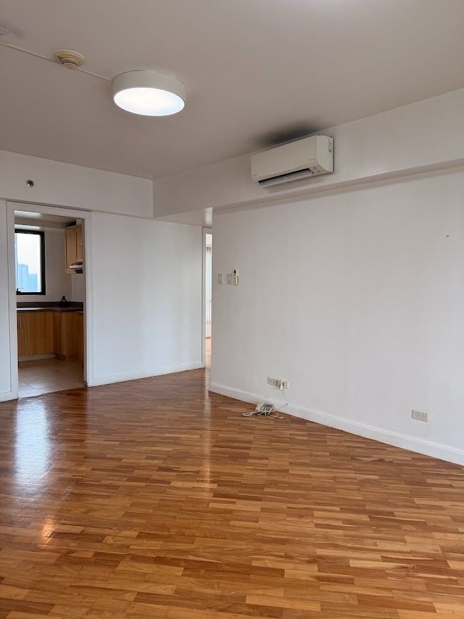 (Category: ) located in . Submitted by michaela.remaxcapital (Listing ID 1464784239, Image 1). Description: .