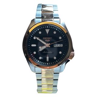 (Category: ) located in . Submitted by chrono_addicts (Listing ID 1464820335, Image 1). Description: .
