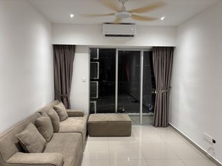 (Category: ) located in . Submitted by lohxinkai (Listing ID 1464906288, Image 1). Description: .